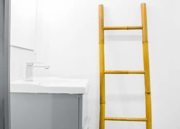 Apartment Le Carnot, A 50m De La Gare De !